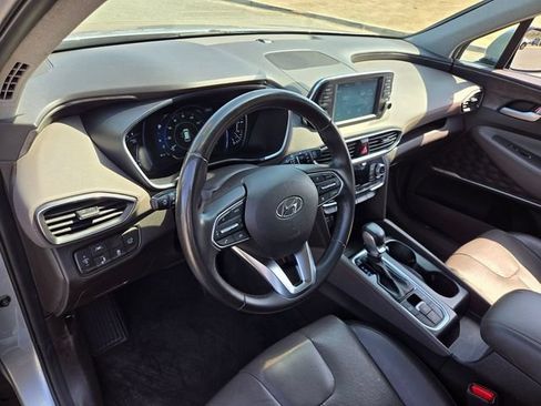 Used 2020 Hyundai Santa Fe SEL w/ Convenience + Premium Package FWD image 9