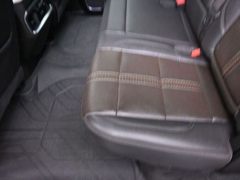 Used 2022 Chevrolet Silverado 1500 High Country w/ High Country Premium Package image 21