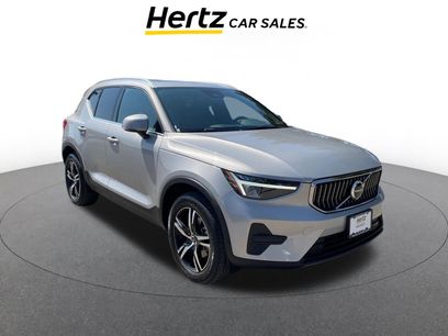 Used 2024 Volvo XC40 B5 Core