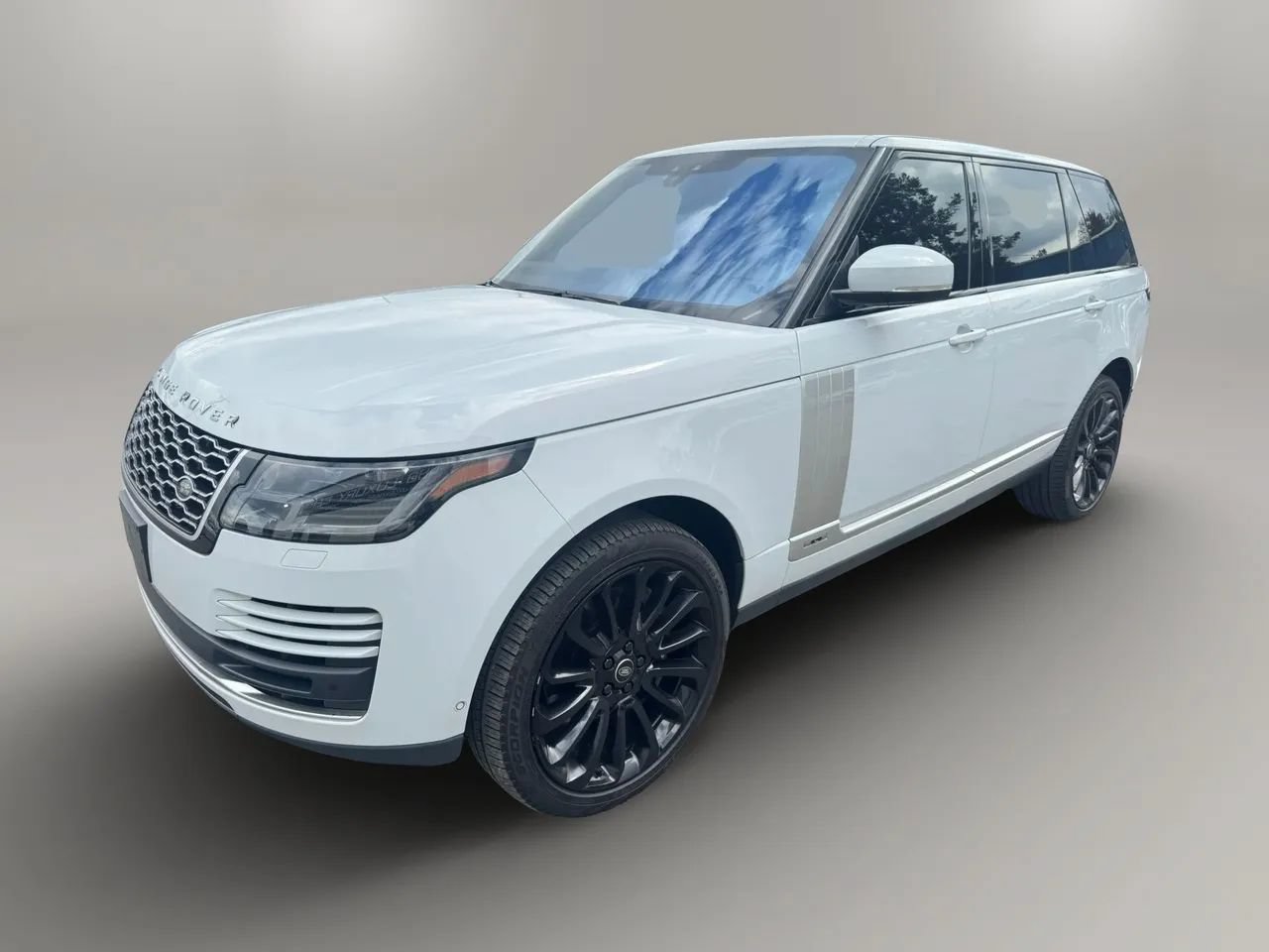 Used 2019 Land Rover Range Rover Long Wheelbase Supercharged AWD/4WD image 7