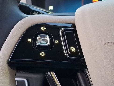 New 2026 Lincoln Corsair Premiere image 16