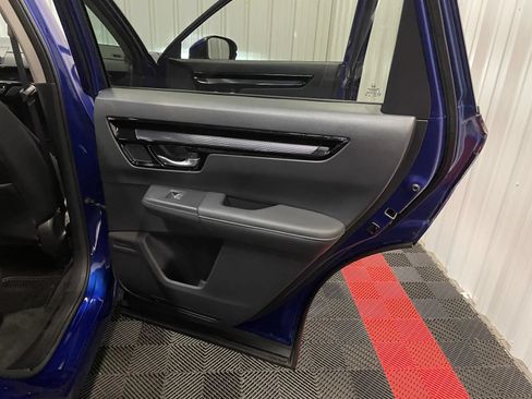 Used 2024 Honda CR-V EX-L image 40