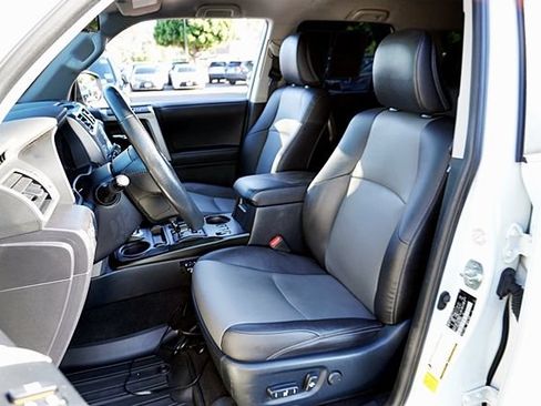Used 2023 Toyota 4Runner SR5 Premium AWD/4WD image 17