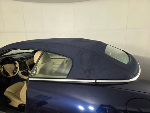 Used 2014 Maserati GranTurismo Convertible RWD image 29