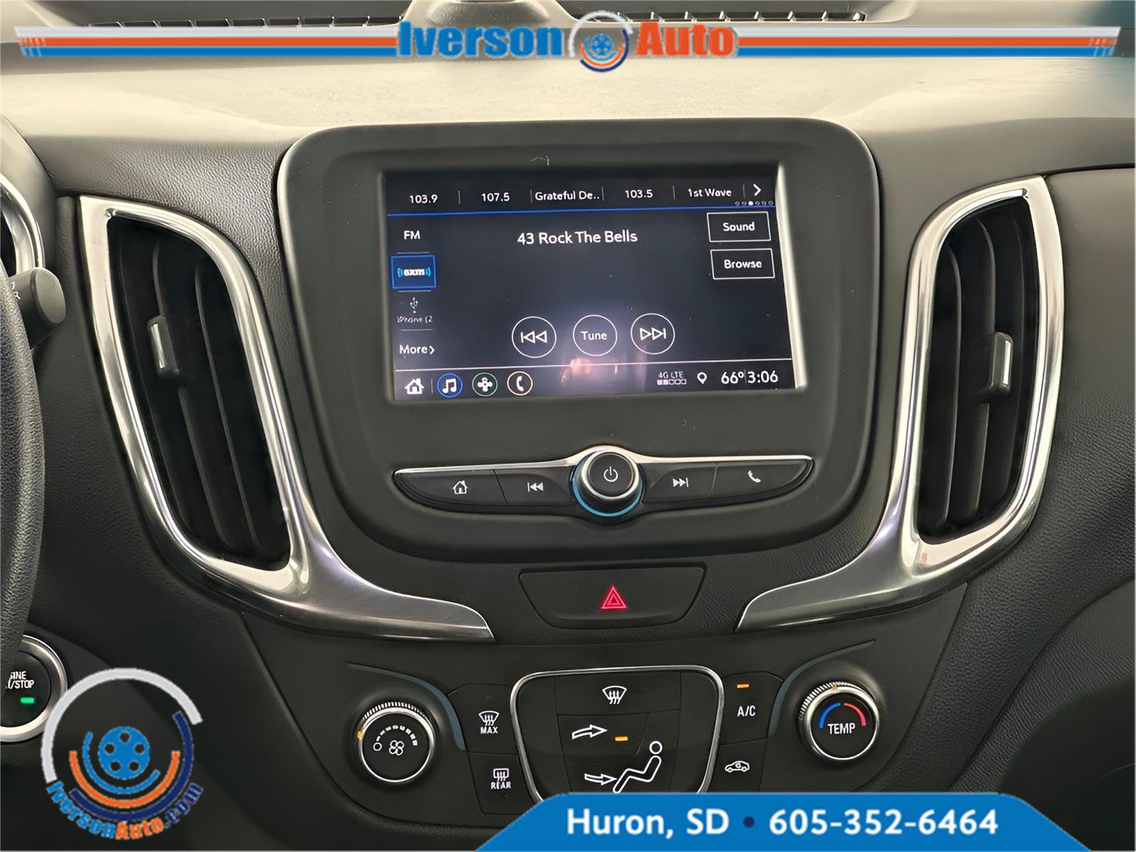 Used 2021 Chevrolet Equinox LT AWD/4WD image 27