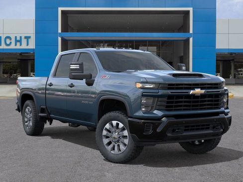 New 2026 Chevrolet Silverado 2500 Custom w/ Custom Value Package AWD/4WD image 7