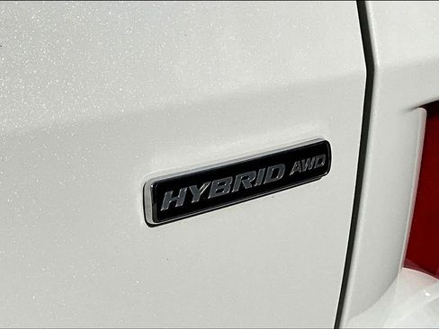 Used 2025 Ford Escape ST-Line Elite w/ Premium Technology Package image 26