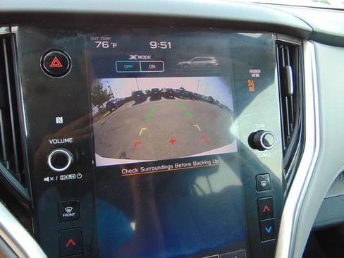 Used 2024 Subaru Outback Premium AWD/4WD image 13