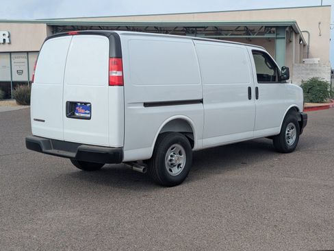 New 2026 Chevrolet Express 2500 w/ Driver Convenience Package RWD image 6