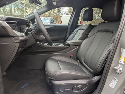 New 2026 Jeep Cherokee Limited image 12