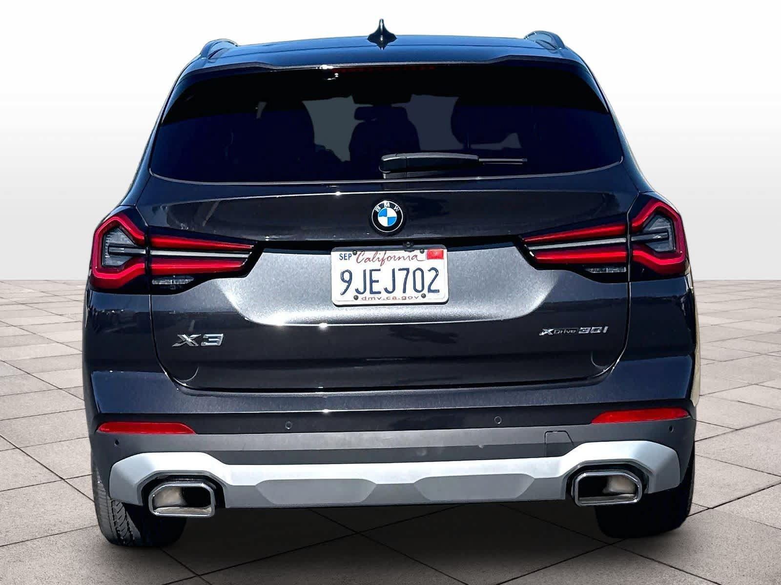 Used 2024 BMW X3 xDrive30i w/ Premium Package AWD/4WD image 8