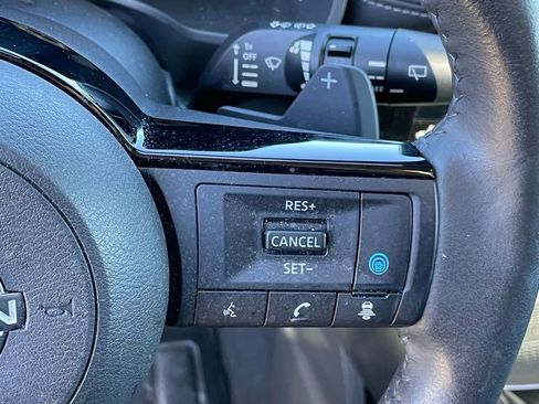 Certified 2023 Nissan Rogue Platinum w/ Platinum Premium Package image 19