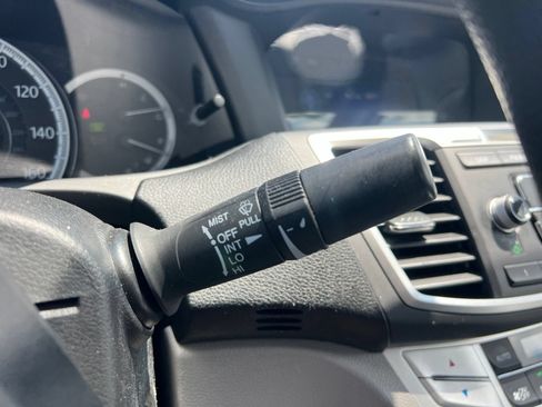 Used 2015 Honda Accord LX image 16