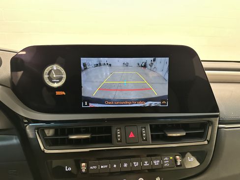Used 2023 Lexus ES 350 F Sport w/ Accessory Package (Z1) FWD image 26