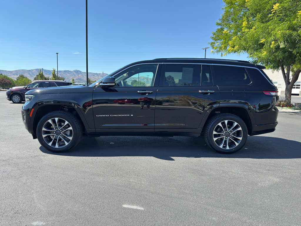 Used 2023 Jeep Grand Cherokee L Overland AWD/4WD image 4