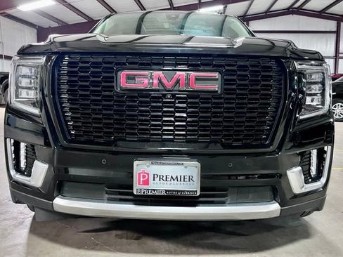 Used 2021 GMC Yukon Denali w/ Denali Ultimate Package AWD/4WD image 10