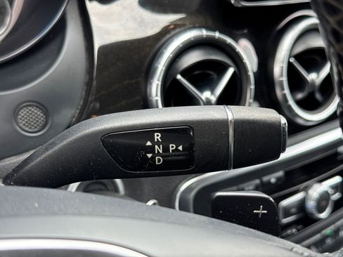 Used 2014 Mercedes-Benz CLA 250 image 15