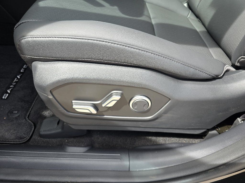 New 2027 Hyundai Santa Fe SEL AWD/4WD image 17