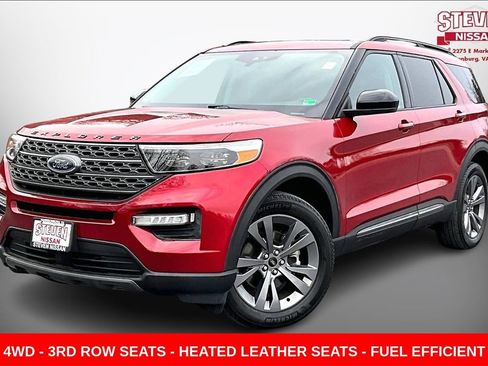 Used 2022 Ford Explorer XLT w/ Equipment Group 202A image 3