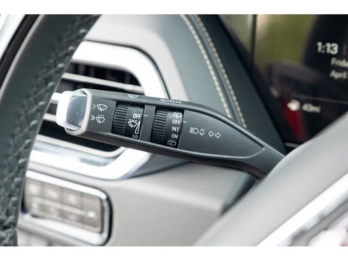 New 2026 GMC Yukon Elevation image 21