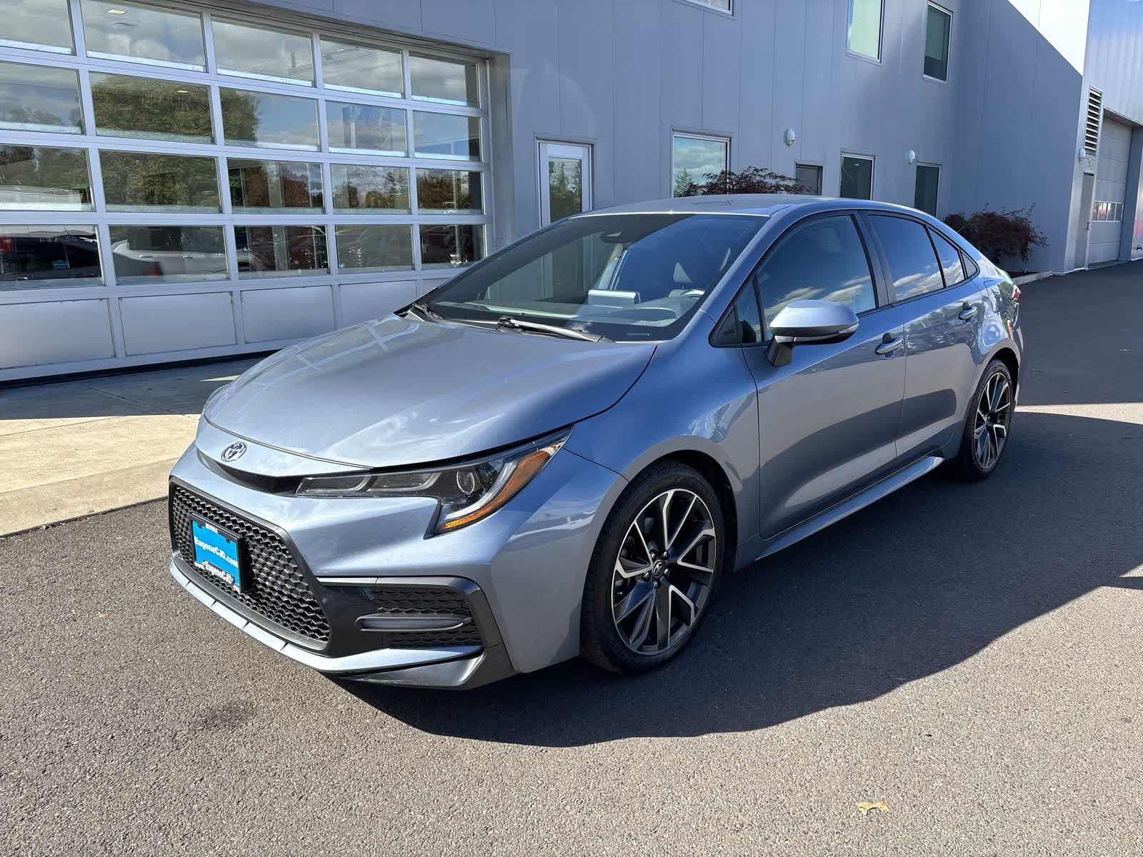 Used 2020 Toyota Corolla SE w/ Carpet Mat Package (TMS) FWD image 1