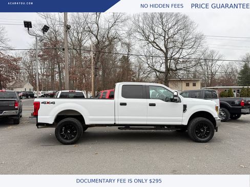 Used 2019 Ford F250 XL w/ Power Equipment Group image 5