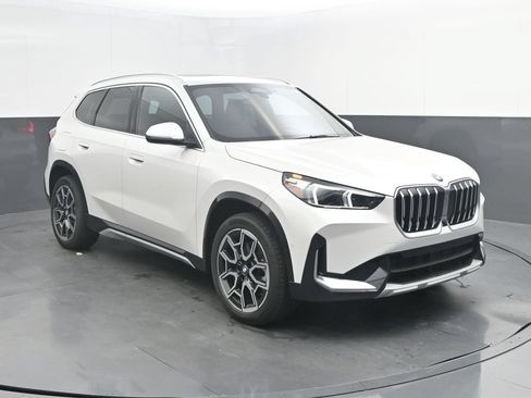 New 2026 BMW X1 xDrive28i w/ Technology Package AWD/4WD image 9