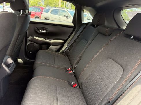 Used 2023 Honda HR-V Sport image 16