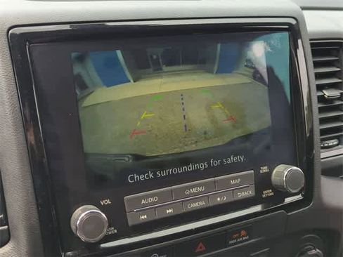 Used 2023 Nissan Frontier PRO-4X w/ Technology Package image 15