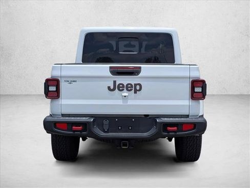 Used 2022 Jeep Gladiator Rubicon w/ LED Lighting Group AWD/4WD image 6