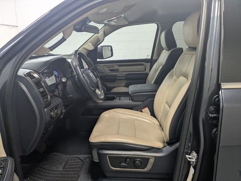 Used 2019 RAM 1500 Limited AWD/4WD image 22