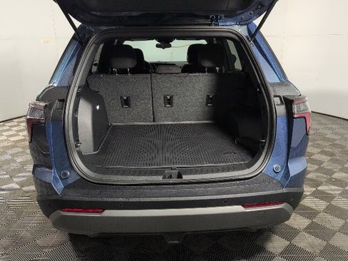 New 2026 Chevrolet Equinox LT w/ LPO, Floor Liner Package image 6