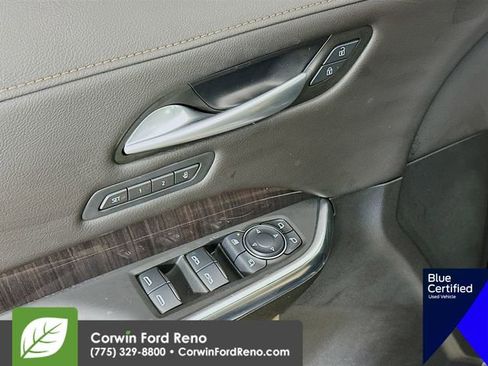 Used 2024 Cadillac XT4 Premium Luxury w/ Technology Package image 21