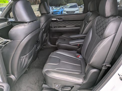 Used 2020 Hyundai Palisade Limited FWD image 13