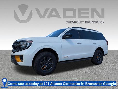 Used 2025 Ford Expedition Tremor AWD/4WD image 1