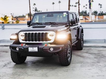 New 2026 Jeep Wrangler Unlimited Rubicon w/ Whitecap Package