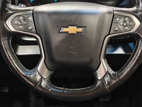 Used 2018 Chevrolet Tahoe Premier AWD/4WD image 5