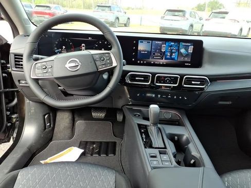 New 2026 Nissan Sentra SV FWD image 8