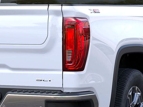 New 2026 GMC Sierra 1500 SLT w/ SLT Convenience Package AWD/4WD image 11