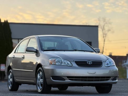 Used 2008 Toyota Corolla S image 2