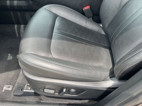 Used 2024 Kia Sorento SX FWD image 5