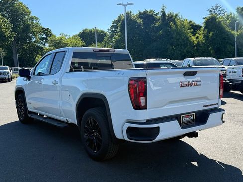 Used 2025 GMC Sierra 1500 Elevation w/ Preferred Package AWD/4WD image 6