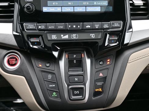 Used 2024 Honda Odyssey EX-L image 46