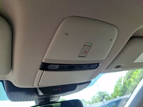 Used 2023 Nissan Ariya FWD image 26