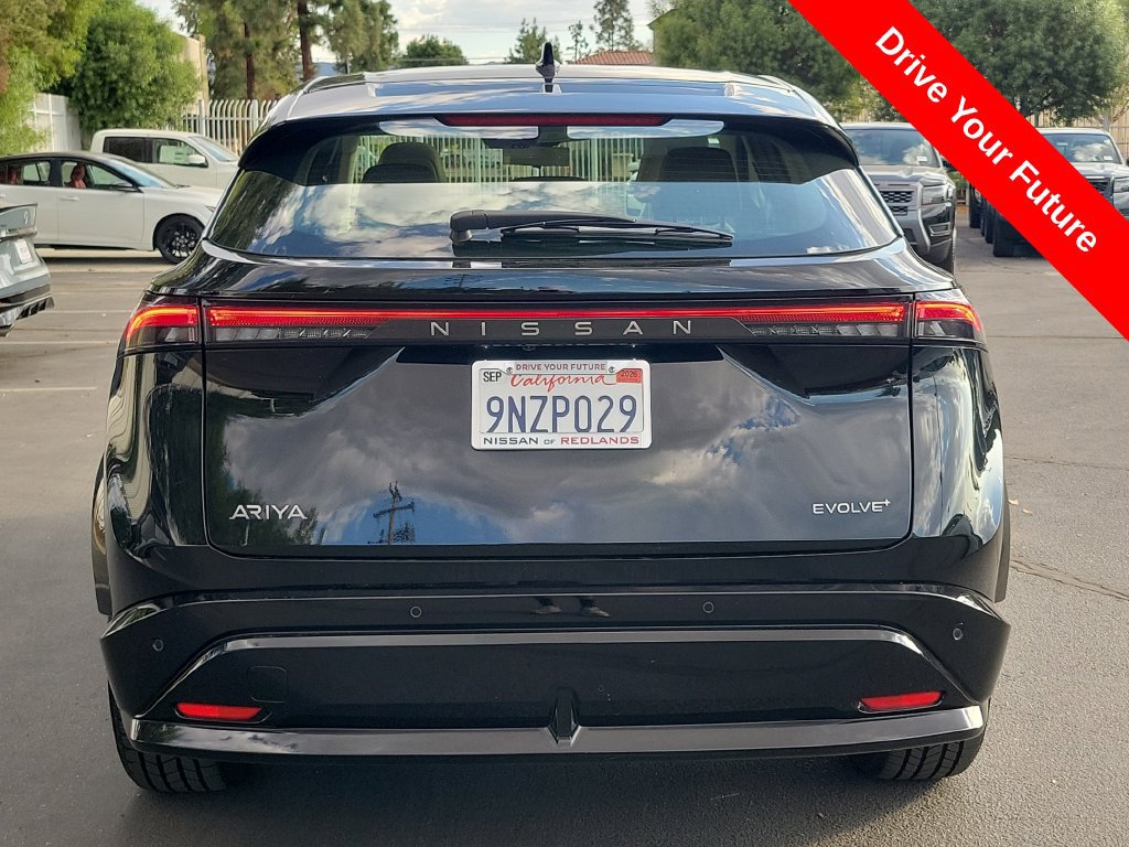 Used 2024 Nissan Ariya FWD image 38