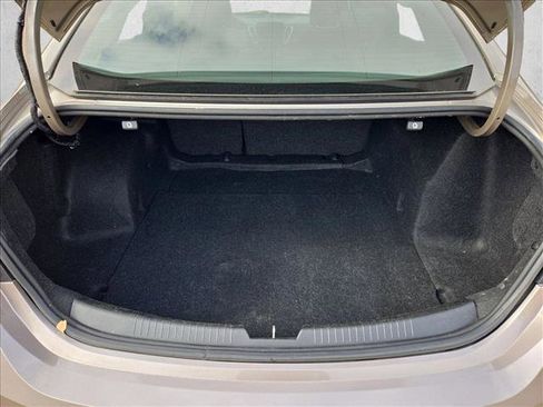 Used 2024 Chevrolet Malibu LT image 6