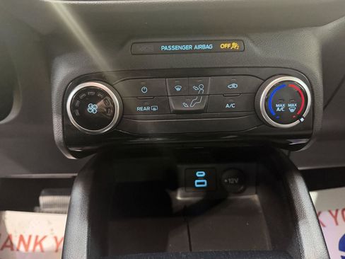 Used 2022 Ford Escape SE AWD/4WD image 17
