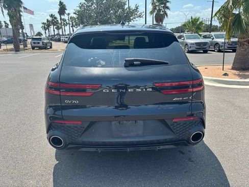 Used 2022 Genesis GV70 3.5T Sport w/ Sport Prestige Package AWD/4WD image 5