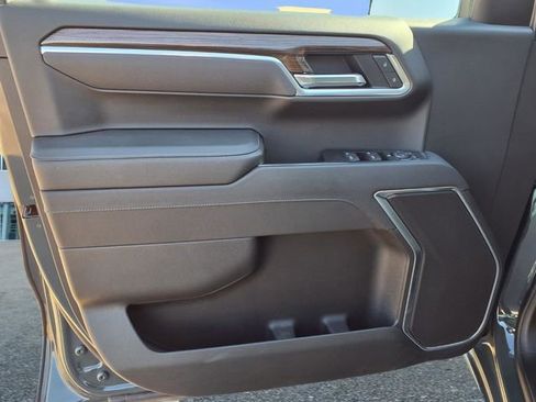 Used 2025 Chevrolet Silverado 1500 LT w/ Safety Package image 20