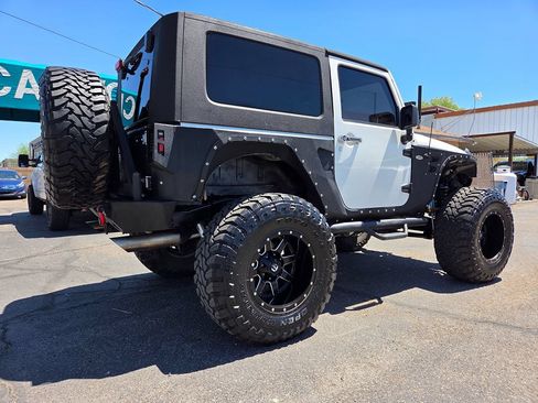 Used 2008 Jeep Wrangler Rubicon w/ PWR Convenience Group AWD/4WD image 5